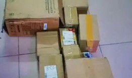拆快递爆料的视频真实吗,真实还原网购背后的惊喜与挑战